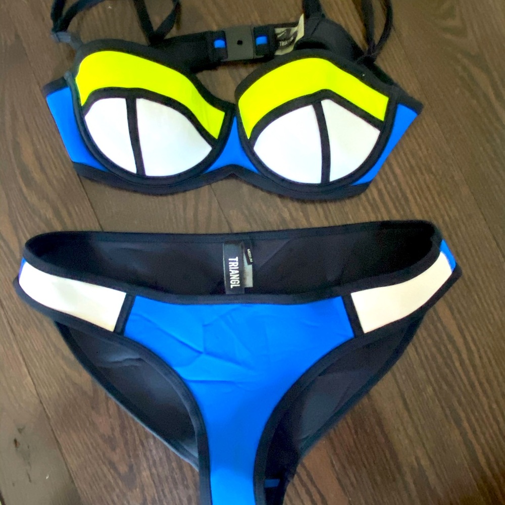 Triangl bikini